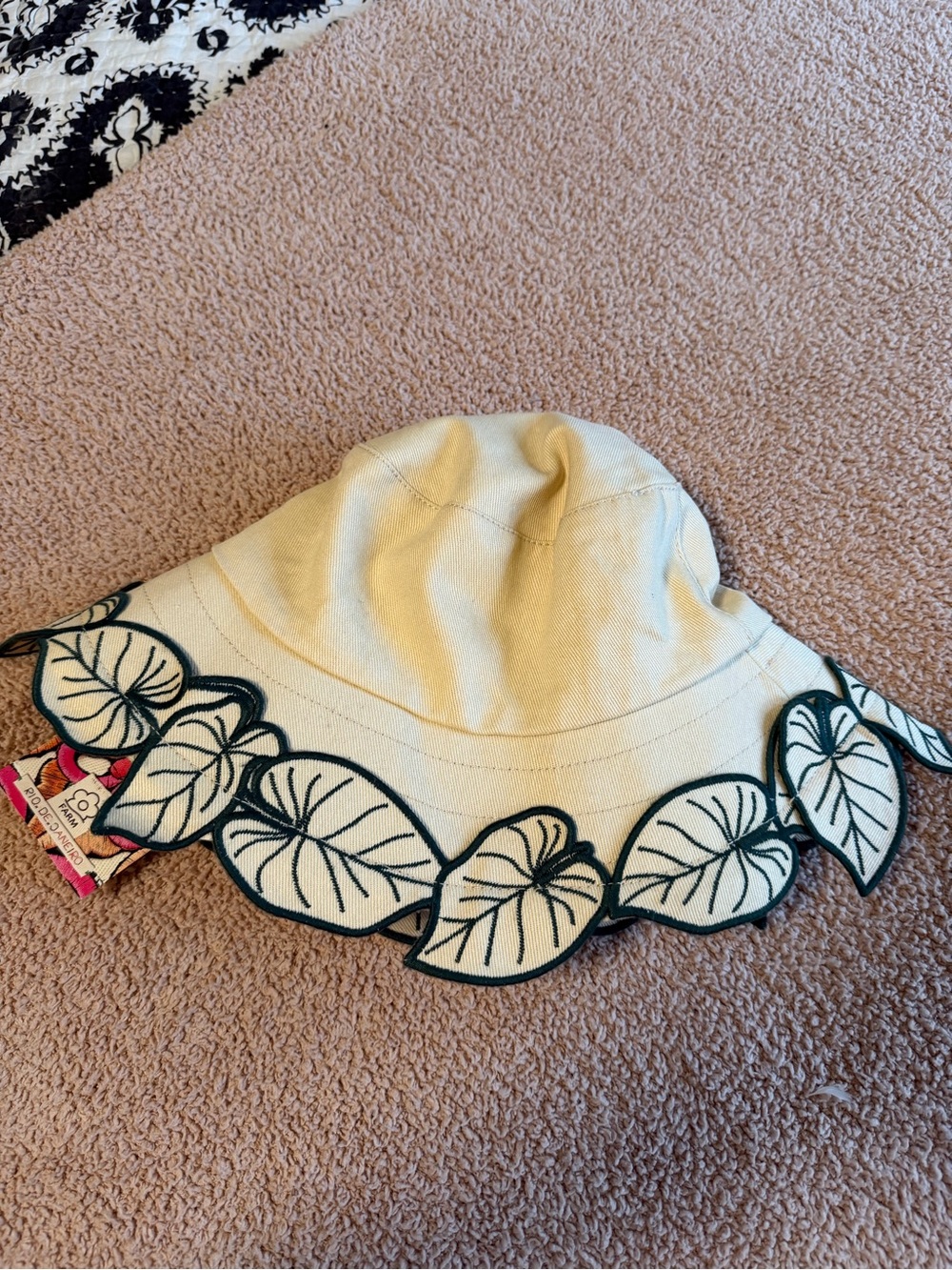 NWT FARM Rio Beige Bucket Hat - Picture 3 of 3